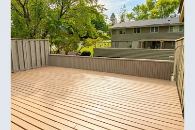 131 Windsor Court, New Brighton, MN 55112 - Photo 12