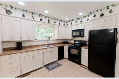 125 W Monroe Avenue, Barron, WI 54812 - Photo 18