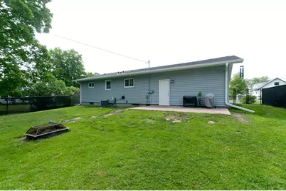 125 W Monroe Avenue, Barron, WI 54812 - Photo 4