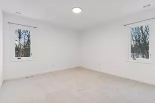 13124 April Ln, Minnetonka, MN 55305 - Photo 34