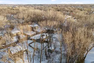 13124 April Ln, Minnetonka, MN 55305 - Photo 52