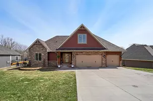 29411 Morningside Ct, Lindstrom, MN 55045 - Photo 1