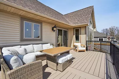 29411 Morningside Court, Lindstrom, MN 55045 - Photo 48