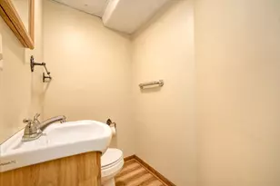 8104 Dakota Ln, Chanhassen, MN 55317 - Photo 22