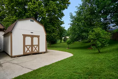 8104 Dakota Lane, Chanhassen, MN 55317 - Photo 22