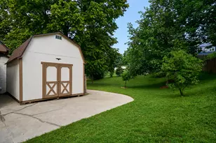 8104 Dakota Ln, Chanhassen, MN 55317 - Photo 22