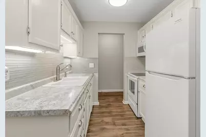 3431 Kent Street #708, Shoreview, MN 55126 - Photo 6