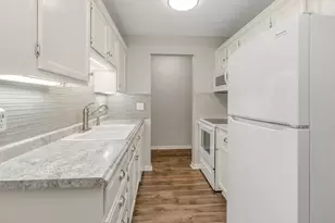 3431 Kent St, Shoreview, MN 55126 - Photo 6