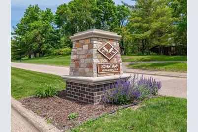 112316 Baxter Court, Chaska, MN 55318 - Photo 32