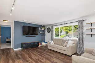 112316 Baxter Ct, Chaska, MN 55318 - Photo 10