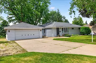 11316 France Ave S, Bloomington, MN 55431 - Photo 2
