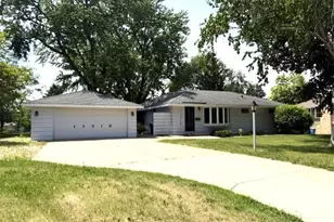 11316 France Ave S, Bloomington, MN 55431 - Photo 2