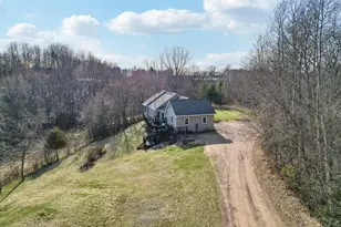 17489 Pleasant Valley Rd, Shafer, MN 55074 - Photo 52