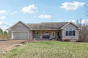 17489 Pleasant Valley Rd, Shafer, MN 55074 - Photo 4