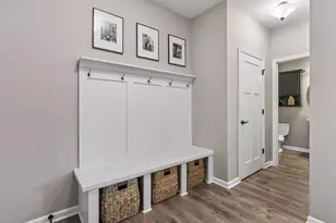 18398 Glenbridge Ave, Lakeville, MN 55044 - Photo 20