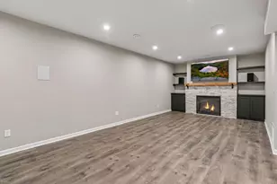 18398 Glenbridge Ave, Lakeville, MN 55044 - Photo 32