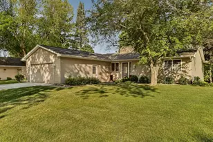 2117 Telemark Ln NW, Rochester, MN 55901 - Photo 32