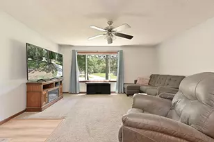 1025 SW 5th St, Grand Rapids, MN 55744 - Photo 6