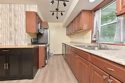 1025 SW 5th Street, Grand Rapids, MN 55744 - Photo 10