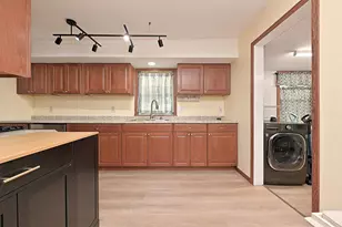 1025 SW 5th St, Grand Rapids, MN 55744 - Photo 8
