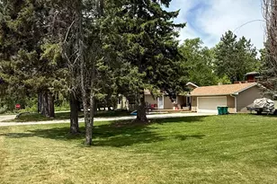 1025 SW 5th St, Grand Rapids, MN 55744 - Photo 20