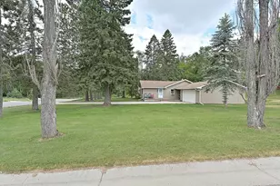 1025 SW 5th St, Grand Rapids, MN 55744 - Photo 20