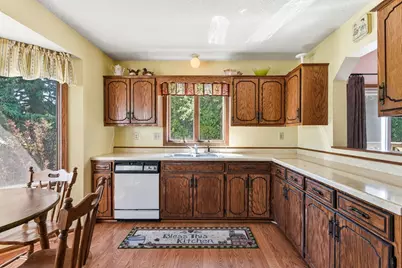 7628 Stillwater Boulevard North Boulevard N, Oakdale, MN 55128 - Photo 10