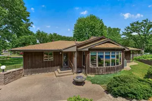 217 Arbor Ln, Burnsville, MN 55337 - Photo 44