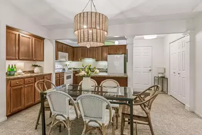 1350 Douglas Drive N #309, Golden Valley, MN 55422 - Photo 10