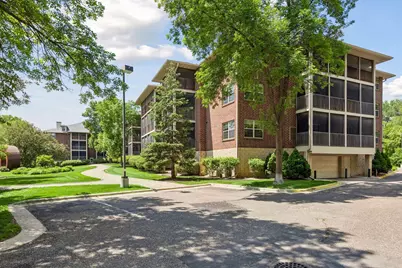 1350 Douglas Drive N #309, Golden Valley, MN 55422 - Photo 2