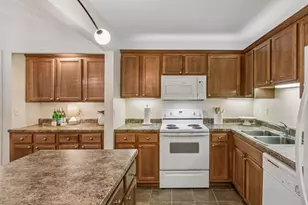 1350 Douglas Dr N, Golden Valley, MN 55422 - Photo 12