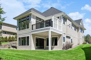 264 Wayzata Blvd E, Wayzata, MN 55391 - Photo 2