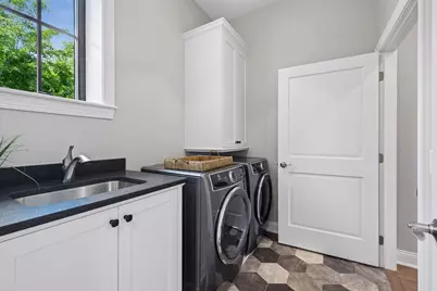 264 Wayzata Boulevard E, Wayzata, MN 55391 - Photo 34
