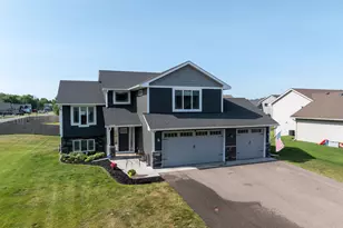 8255 384th Trail, North Branch, MN 55056 - Photo 4