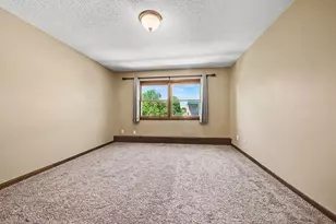 2720 Dale St N, Roseville, MN 55113 - Photo 8