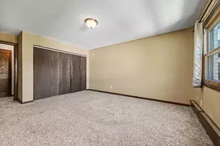 2720 Dale St N, Roseville, MN 55113 - Photo 10