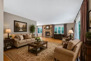 3924 Tonkawood Rd, Minnetonka, MN 55345 - Photo 6