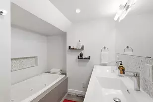 10348 Upton Ave S, Bloomington, MN 55431 - Photo 20