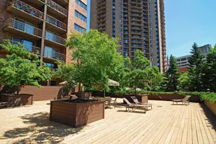 210 W Grant St, Minneapolis, MN 55403 - Photo 16