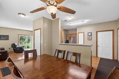 1370 Preston Lane, Shakopee, MN 55379 - Photo 8