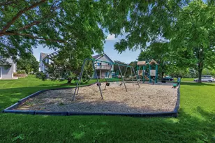 1370 Preston Ln, Shakopee, MN 55379 - Photo 20