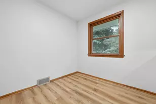 2972 Woodbridge St, Roseville, MN 55113 - Photo 20