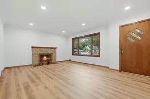 2972 Woodbridge St, Roseville, MN 55113 - Photo 4