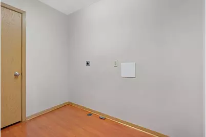 4418 65th Avenue N, Brooklyn Center, MN 55429 - Photo 16