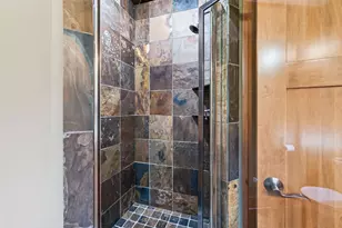 1423 June Ave S, Golden Valley, MN 55416 - Photo 54