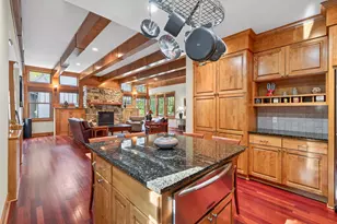 1423 June Ave S, Golden Valley, MN 55416 - Photo 6