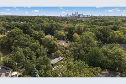 1423 June Avenue S, Golden Valley, MN 55416 - Photo 4