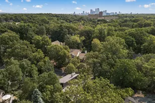 1423 June Ave S, Golden Valley, MN 55416 - Photo 4