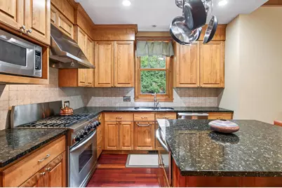 1423 June Avenue S, Golden Valley, MN 55416 - Photo 8