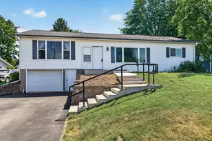 30325 Elm St, Lindstrom, MN 55045 - Photo 2
